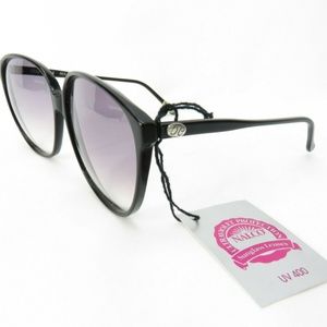 Oleg Cassini OC-903 sunglasses 1970s black frames